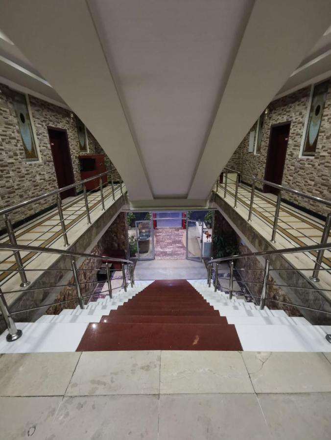 Triple One Hotel Abbottabad Ngoại thất bức ảnh